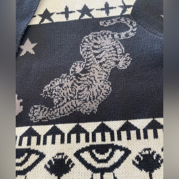 Women's SHANNON PASSERO Open Cotton
Cardigan-Evil Eye, Tiger-S/M - Picture 9 of 9